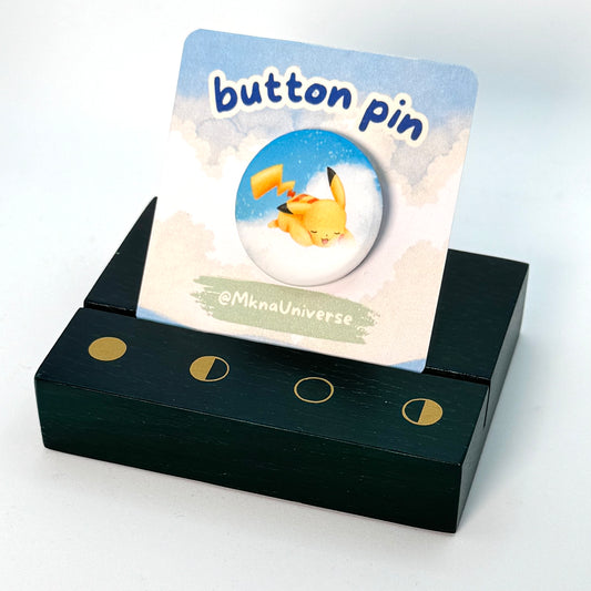 Pin's rond 28mm - Pikachu in the Clouds